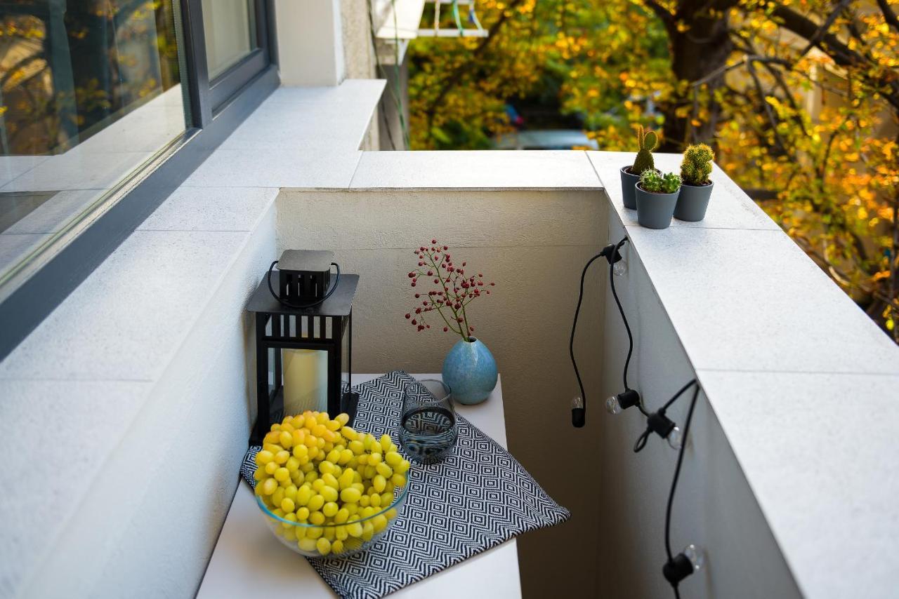 בוקרשט Sunny Studio - Top Location - Green View Balcony מראה חיצוני תמונה